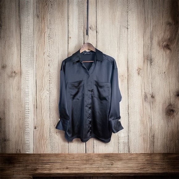 Zara Women's Elegant Black Satin Shirt - Picture 2 of 9